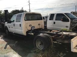 2013 Ford F-350 Crew Cab Cab & Chassis Truck