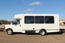 2008 Chevrolet Express 3500 15 Passenger Bus