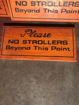 4 Please No Strollers Signs