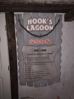 Hook's Lagoon Sign