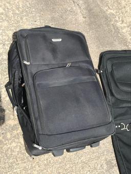 Luggage set