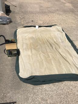 Inflatable camp bed