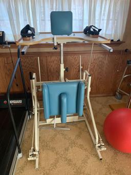 Hannings Upright therapy stand