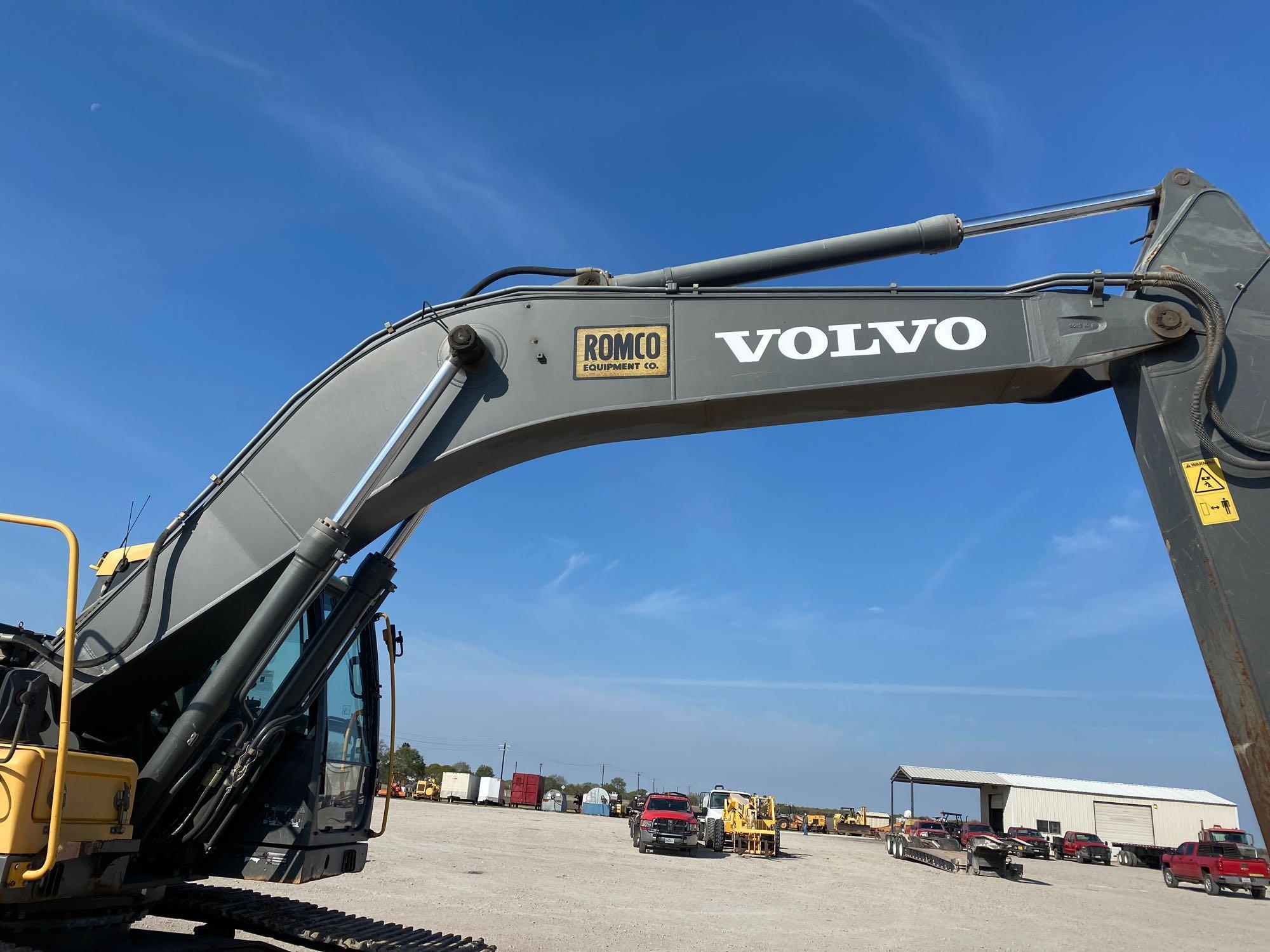 2013 Volvo EC300DL Hydraulic Excavator