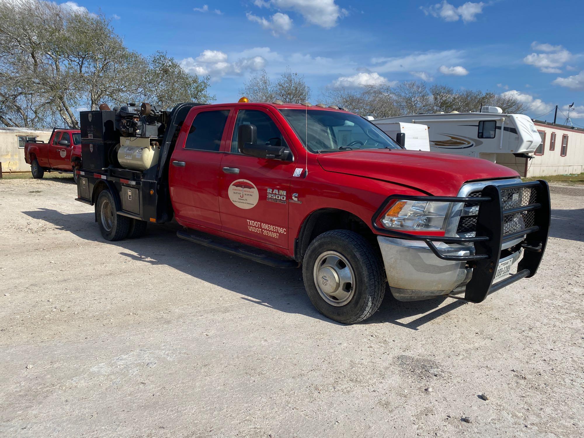 2014 Dodge Ram 3500 Crew Cab Flatbed Truck