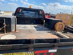 2004 Ford F350 Crew Cab 4x4 Flatbed Truck