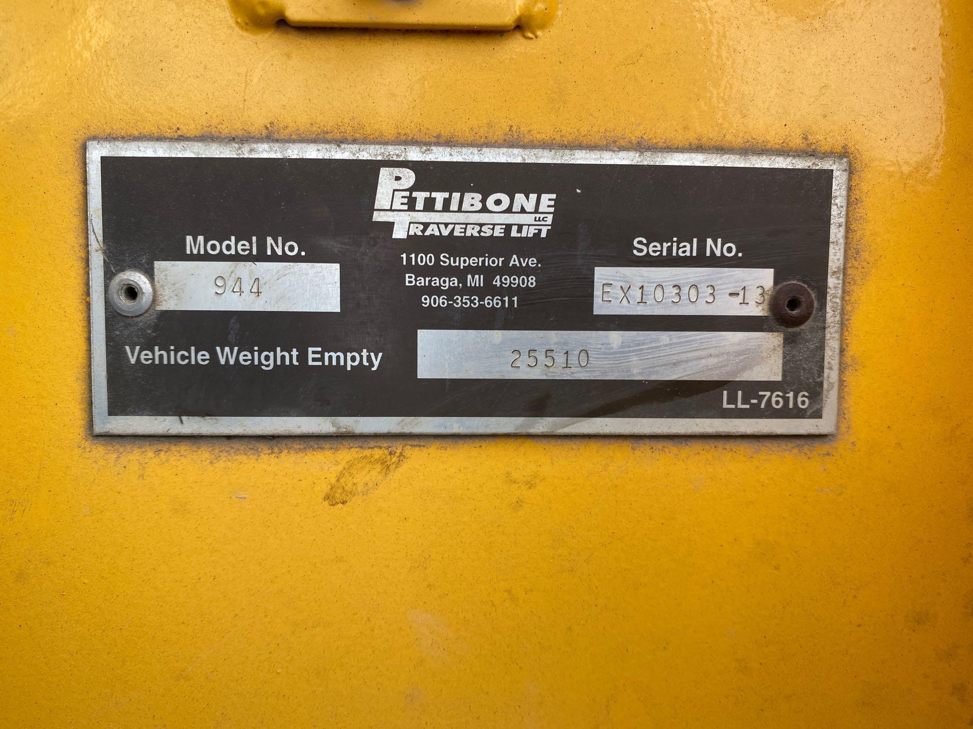 2013 Pettibone 944 9000 lb 4x4x4 Telescopic Forklift
