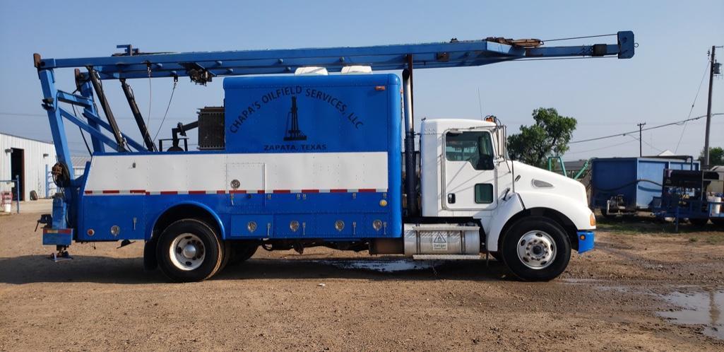 2005 Kenworth T300 S/A Quick Rig Truck