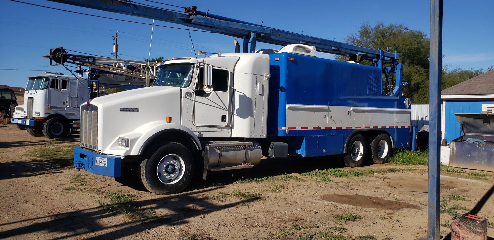 2004 Kenworth T800 T/A Quick Rig Truck