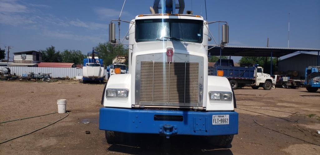 2004 Kenworth T800 T/A Quick Rig Truck