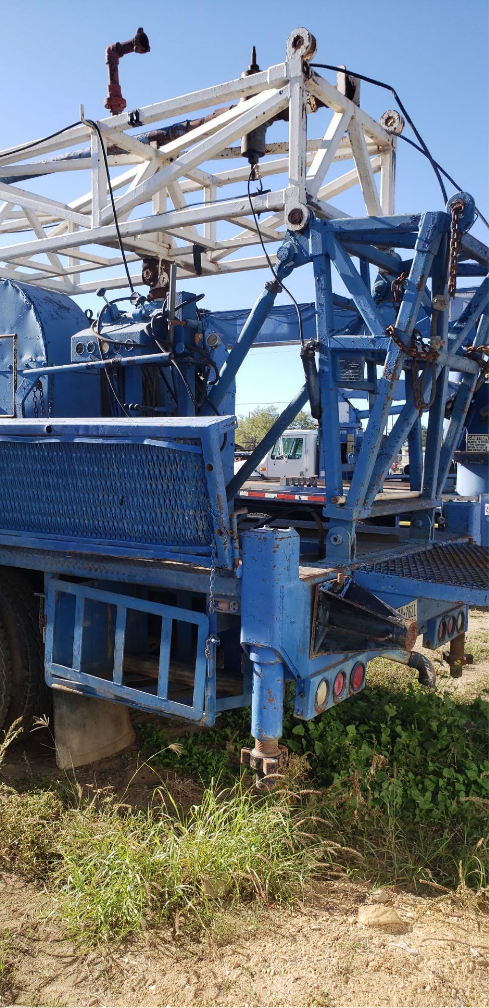 1991 Mack RD690S T/A Swab Rig Truck