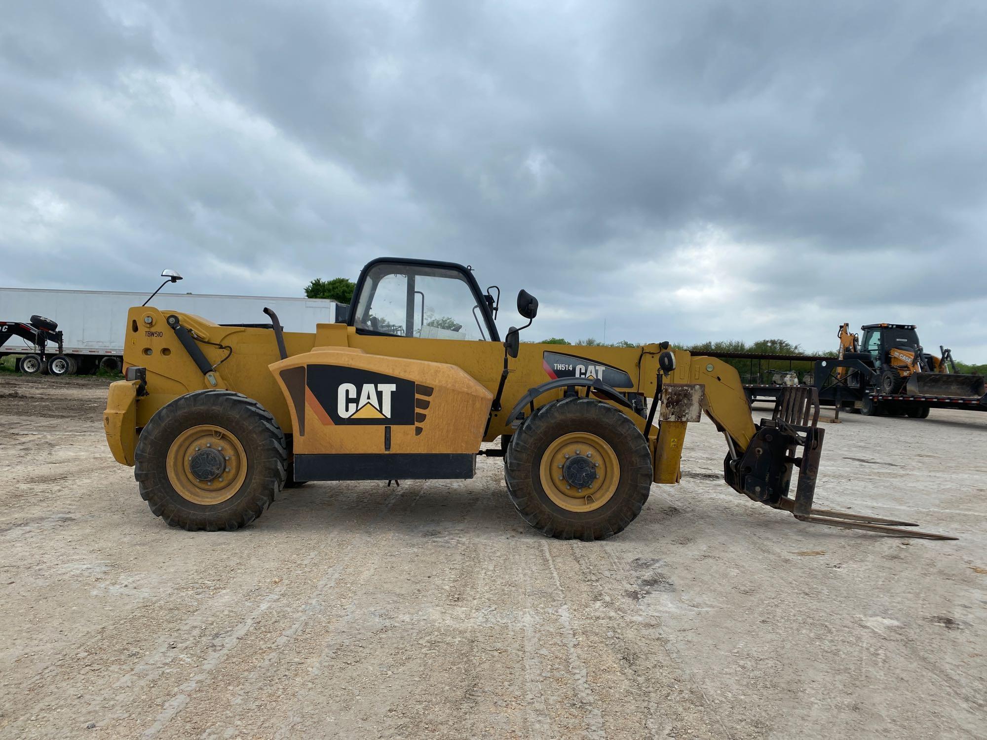 2012 Cat TH514 Telescopic Forkilft