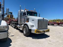 2013 Kenworth T800W Tri-axle Sleeper Truck Tractor With Winch