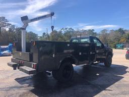 2004 Ford F5550 Mechanics Truck