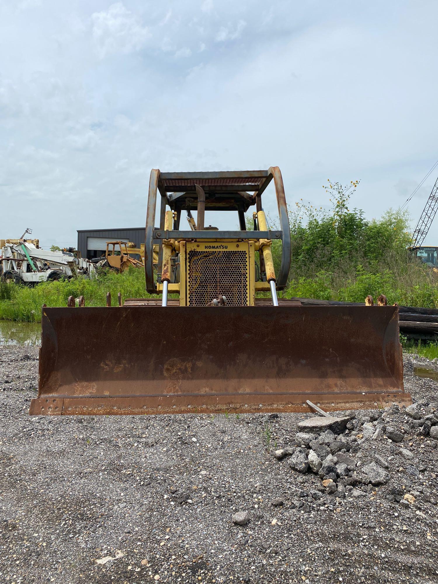 Komatsu D65PX-12 Crawler Dozer