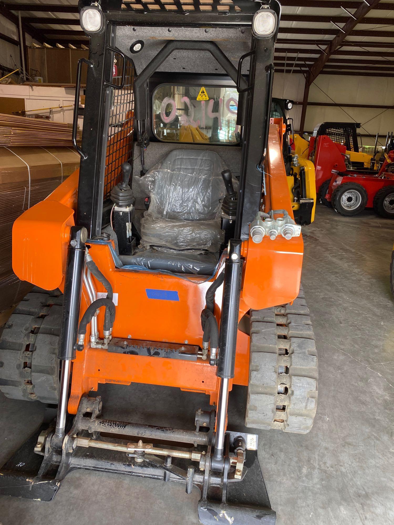 2019 Gehl RT135 Compact Track Loader