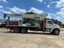 Terex BT4792 Crane on 2007 Sterling LT9500 T/A Truck