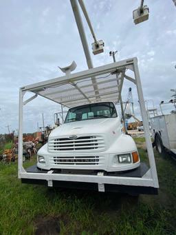 2001 Sterling M7500 Actera Bucket Truck