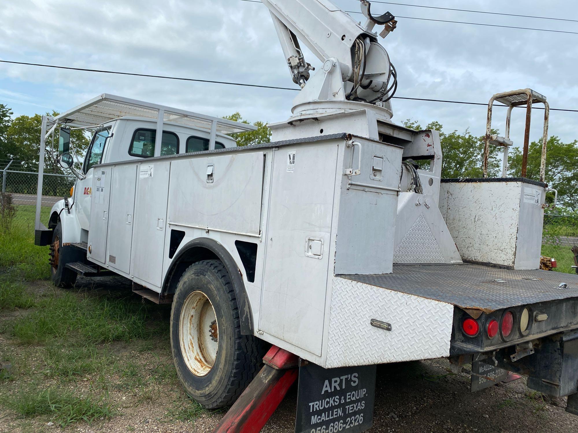 2001 Sterling M7500 Actera Bucket Truck