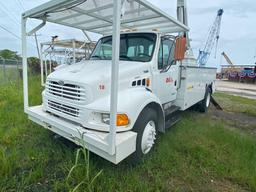 2001 Sterling Actera S/A Bucket Truck