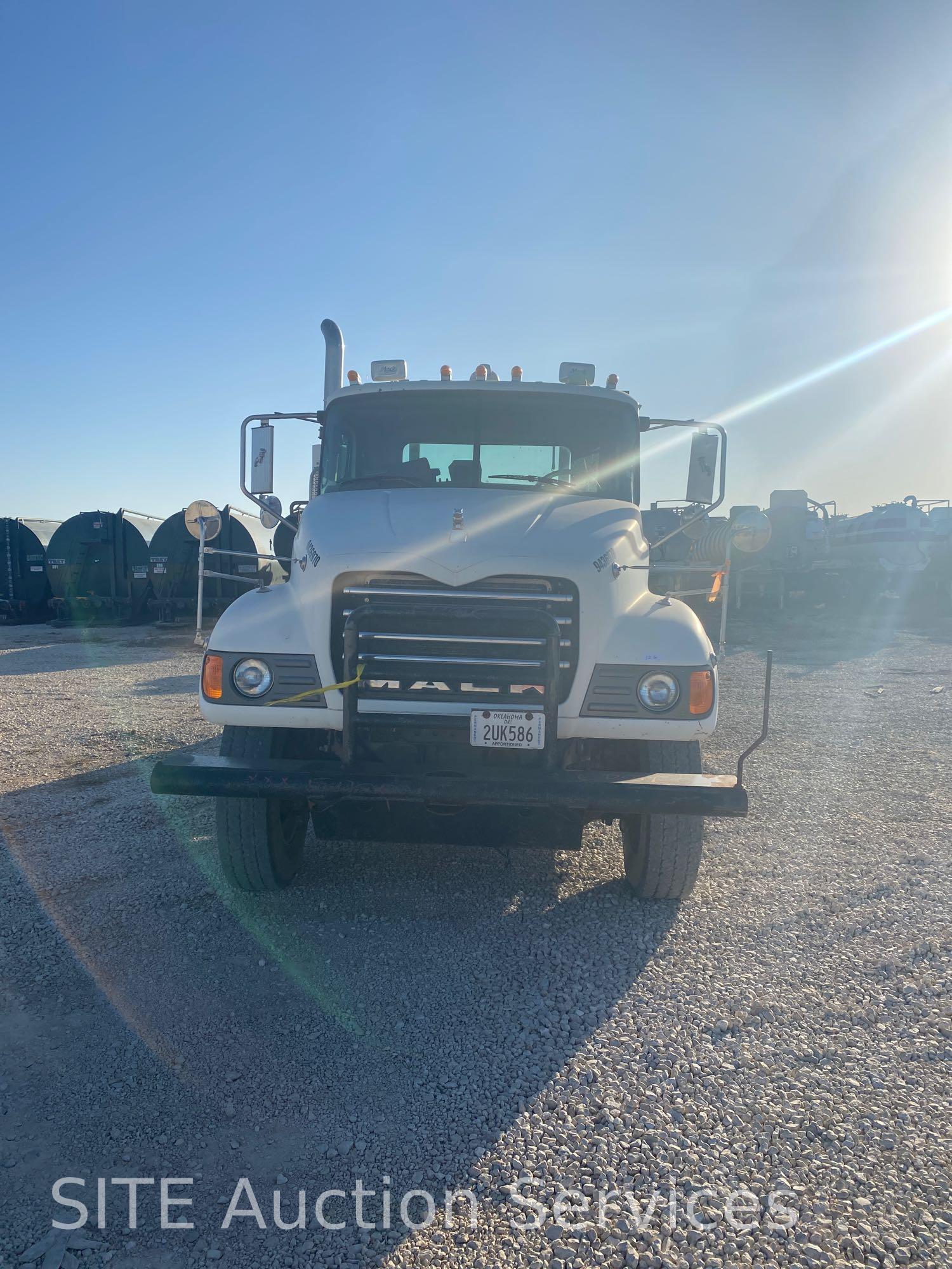 2007 Mack CV713 Granite T/A Daycab Truck Tractor