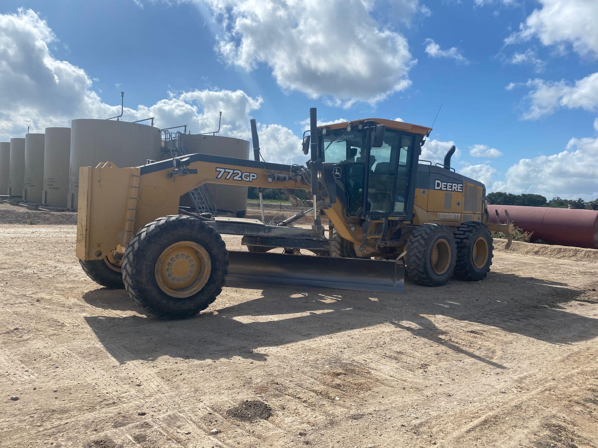 2017 John Deere 772GP Motor Grader