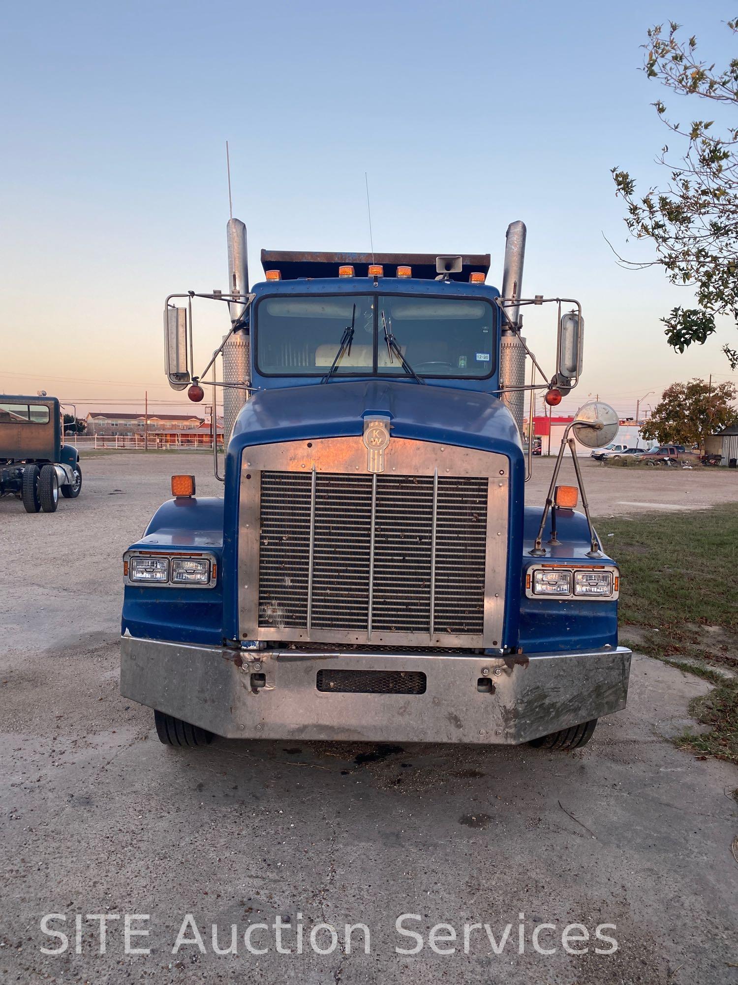 1993 Kenworth T800 T/A Dump Truck