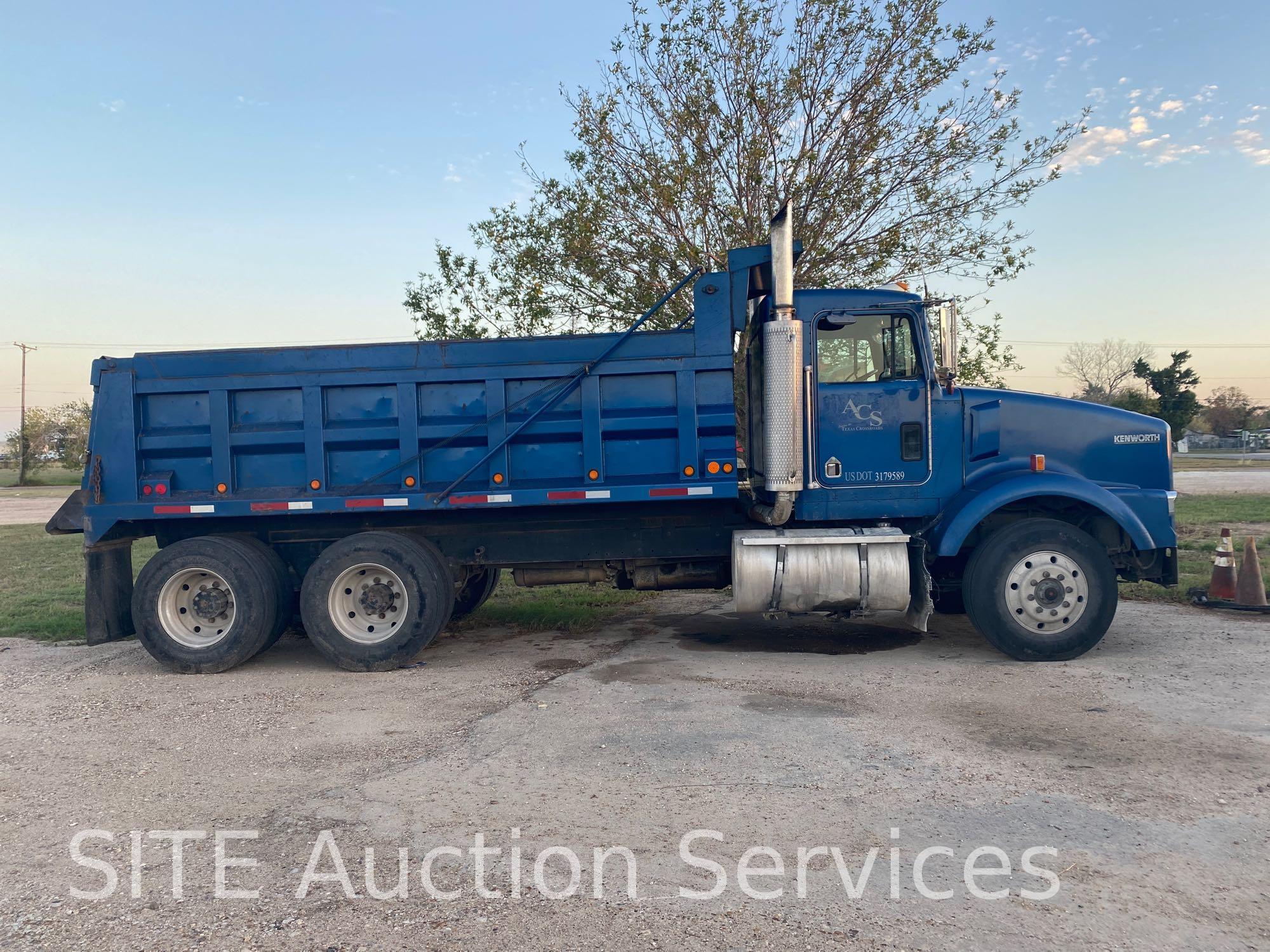 1993 Kenworth T800 T/A Dump Truck