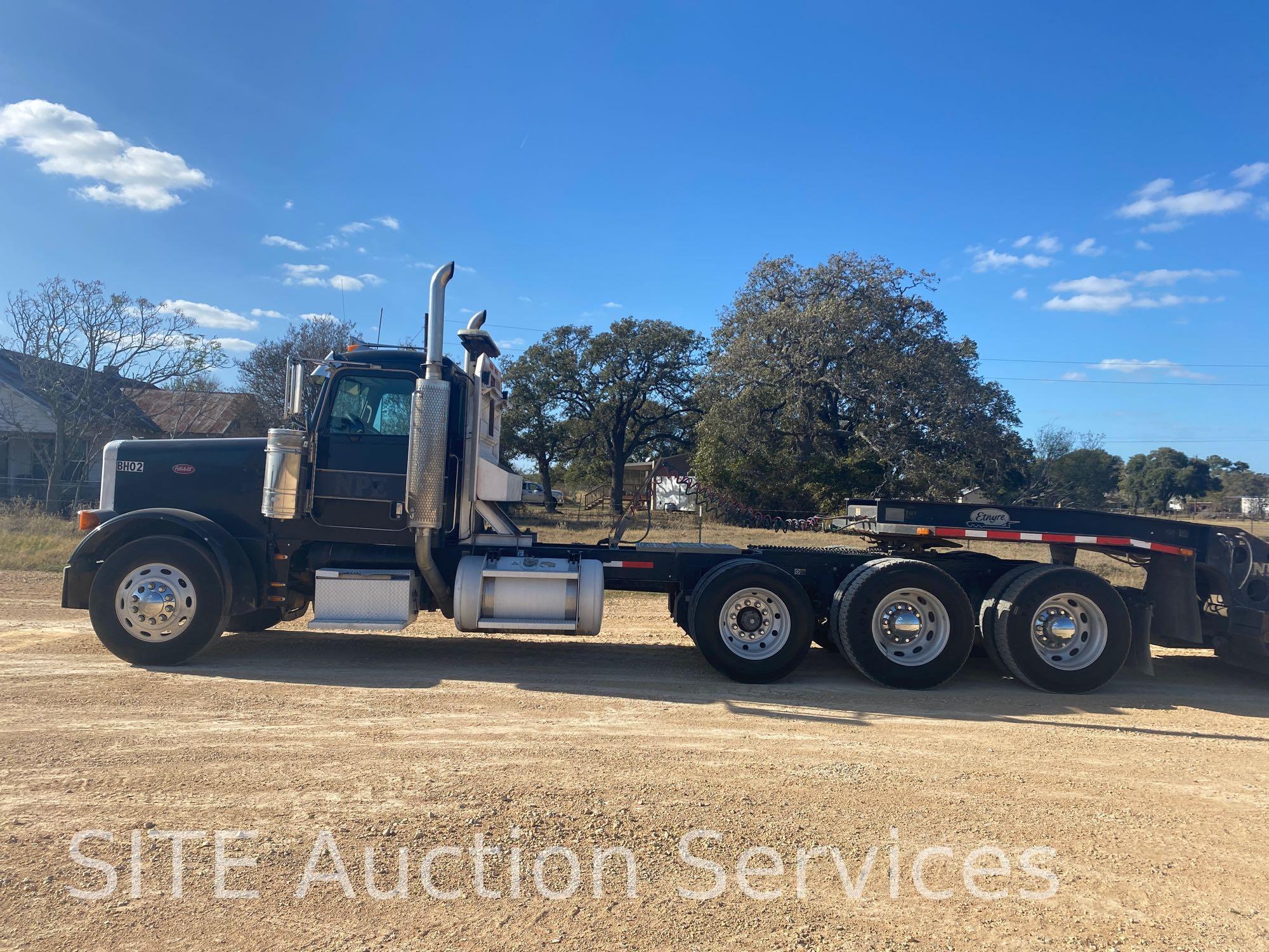 2007 Peterbilt 379 Tri/A Daycab Truck Tractor