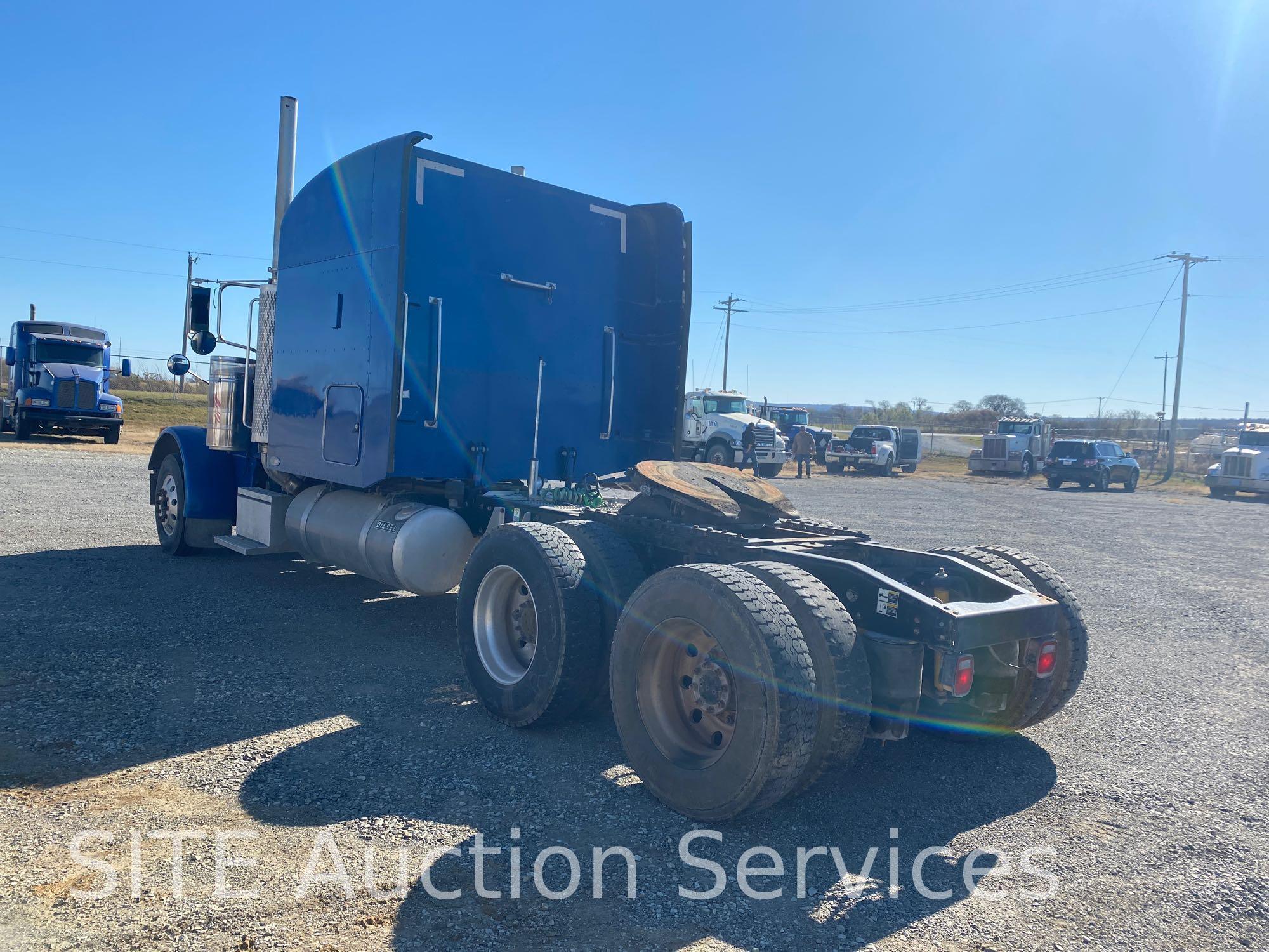 2006 Peterbilt 379 T/A Sleeper Truck Tractor