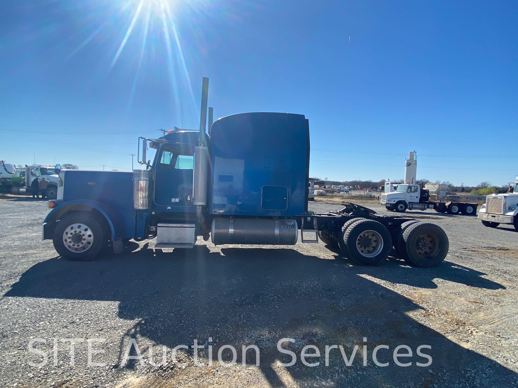 2006 Peterbilt 379 T/A Sleeper Truck Tractor