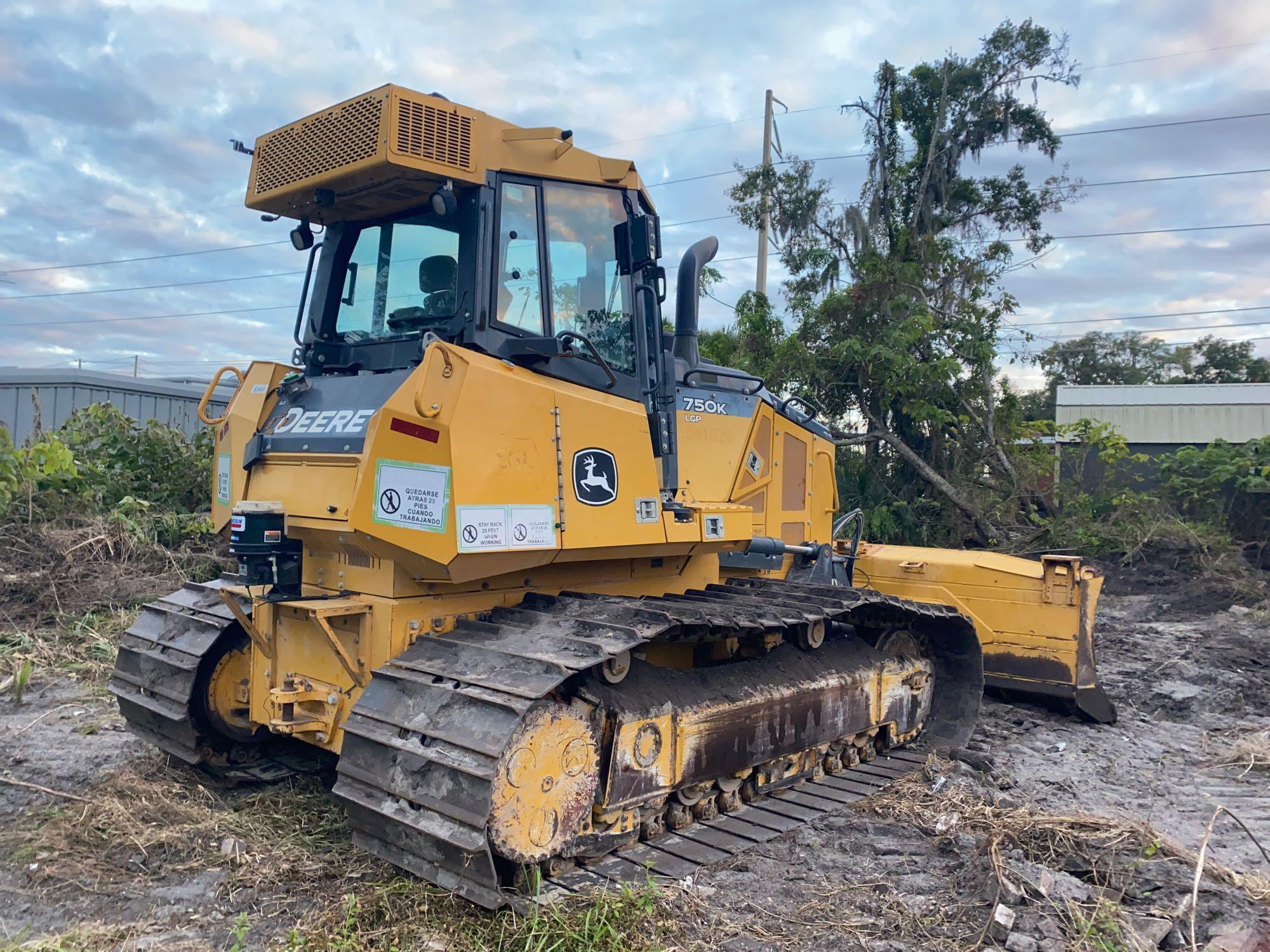 2015 John Deere 750K LGP Crawler