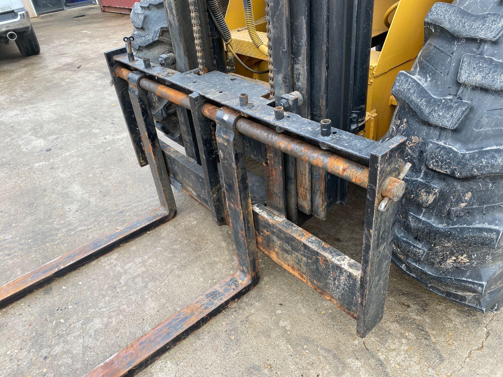 2004 LiftKing LK6M22 Rough Terrain Forklift