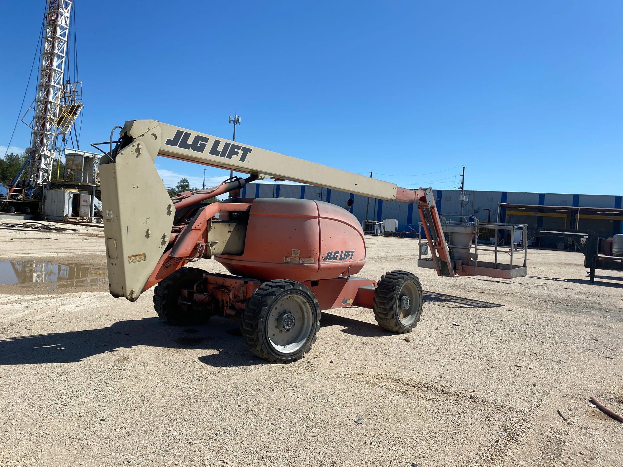 2007 JLG 600AJ 4x4 Articulating Boom Lift