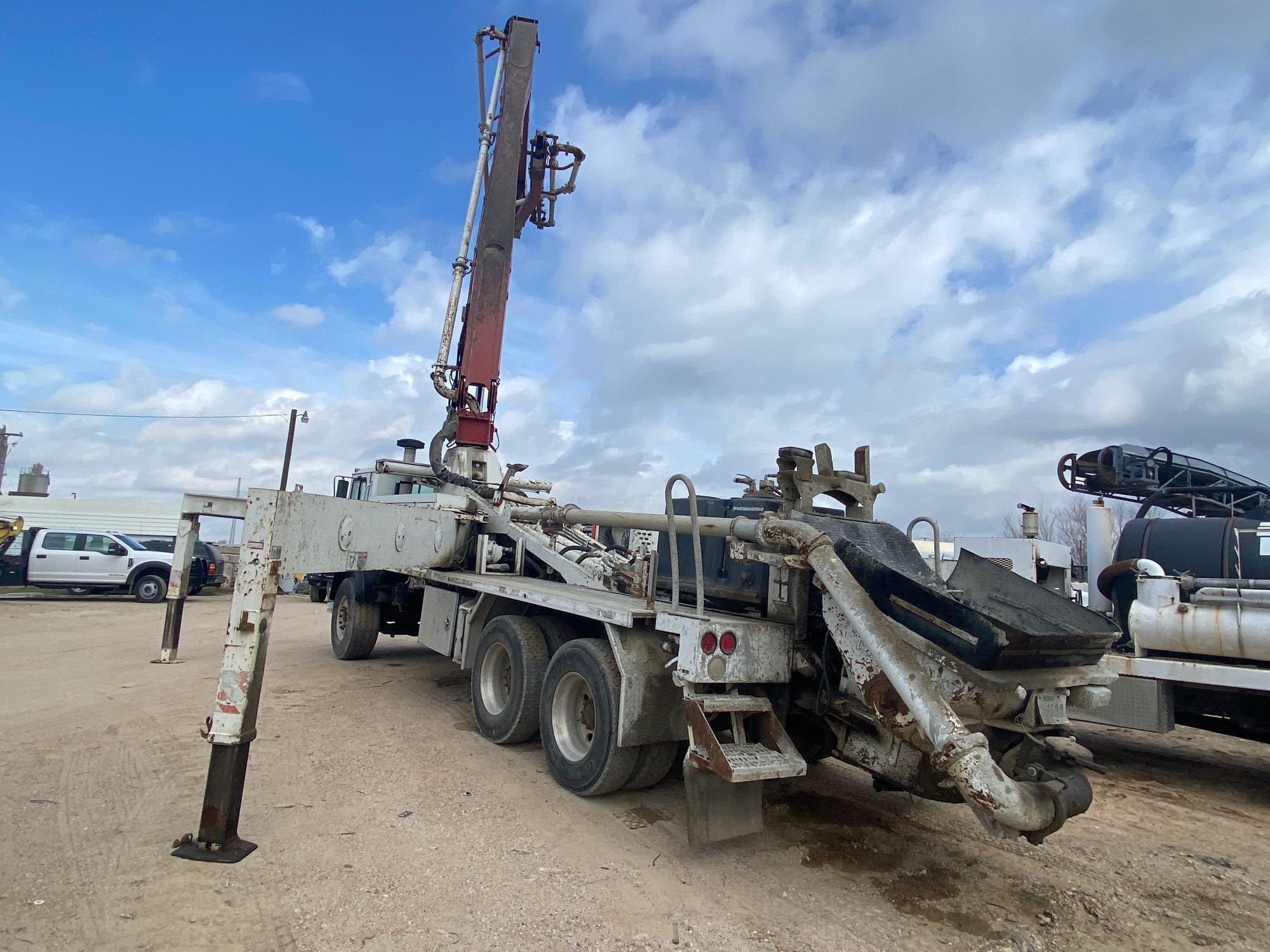 2006 Mack COE T/A Putzmeister Concrete Pump Truck