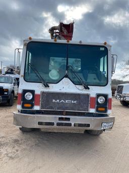 2006 Mack COE T/A Putzmeister Concrete Pump Truck