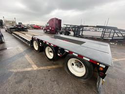 2014 Globe GTBN553-53-25-GG Tri/A Lowboy Trailer