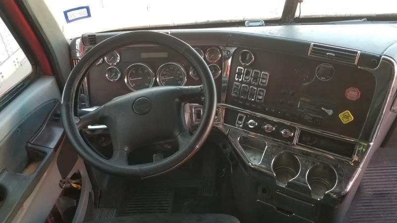 2008 Century Freightliner T/A Sleeper Truck Tractor