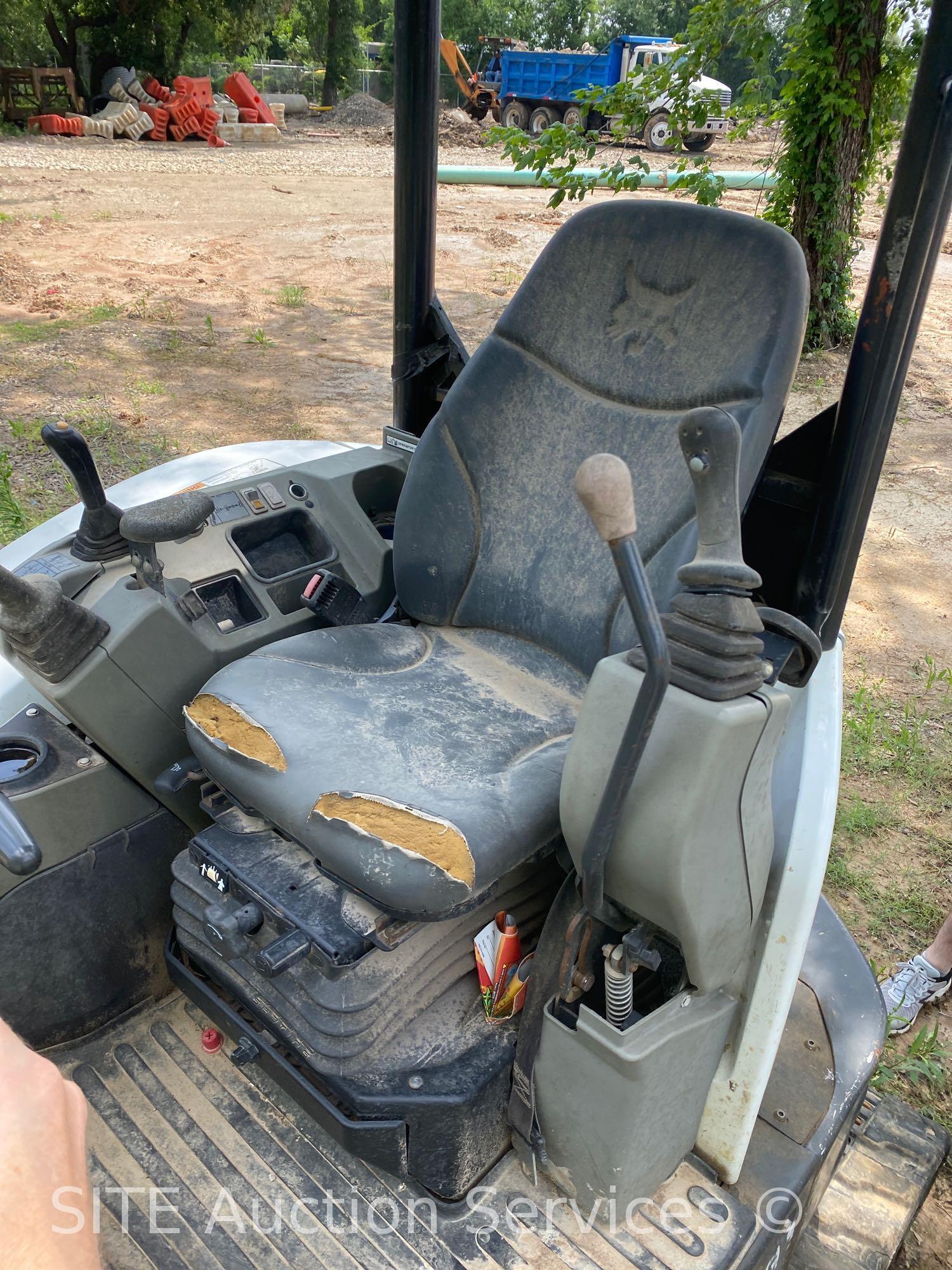 2016 Bobcat E35 Mini Excavator