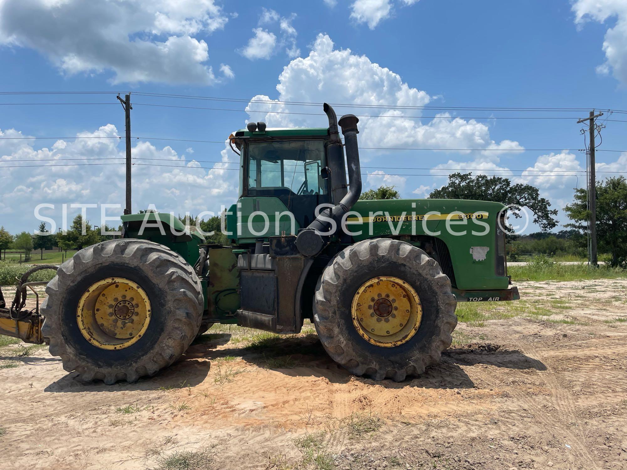 John Deere 9300 4WD Articulating MFWD Tractor