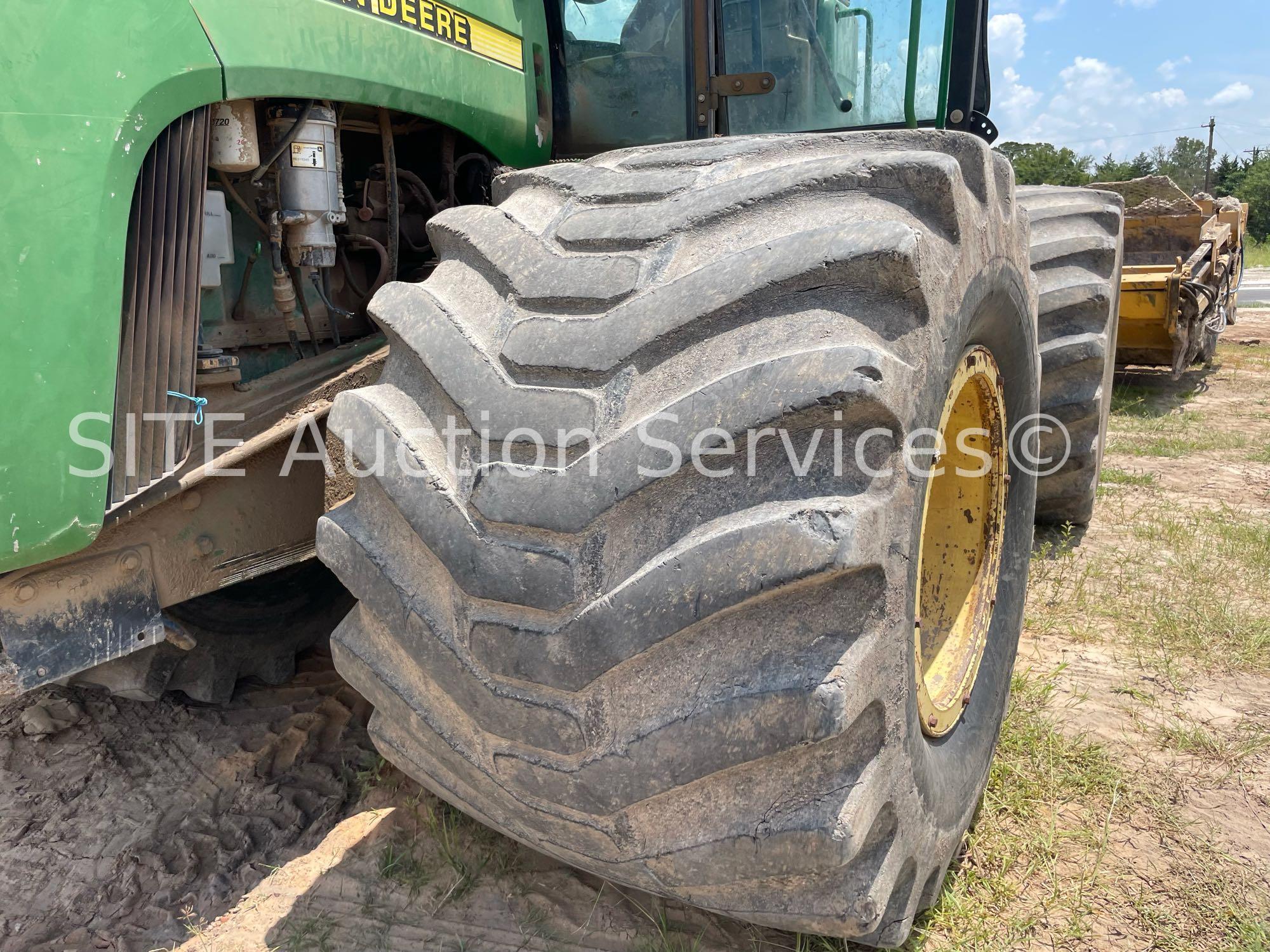 John Deere 9300 4WD Articulating MFWD Tractor