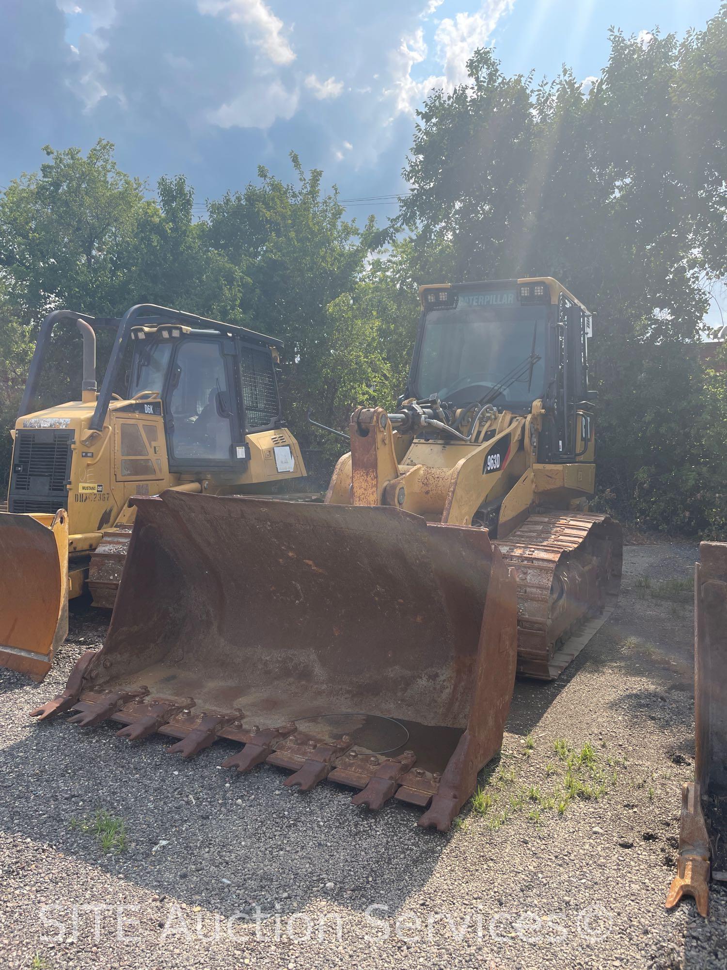 2010 Cat 963D Crawler Loader