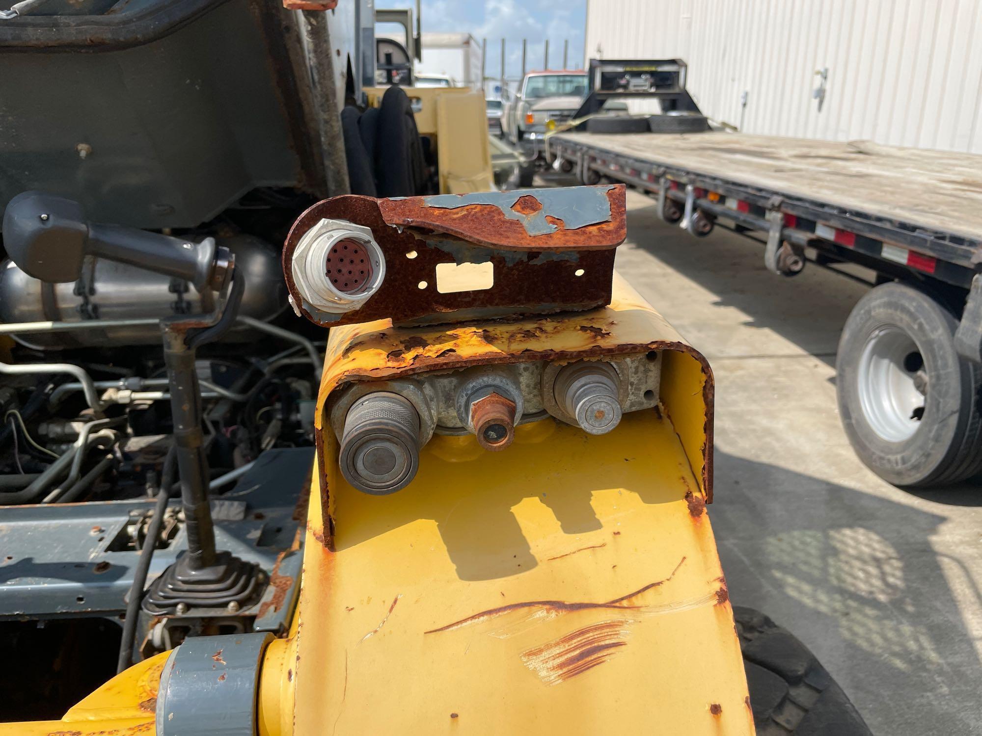 Gehl Skid Steer Loader