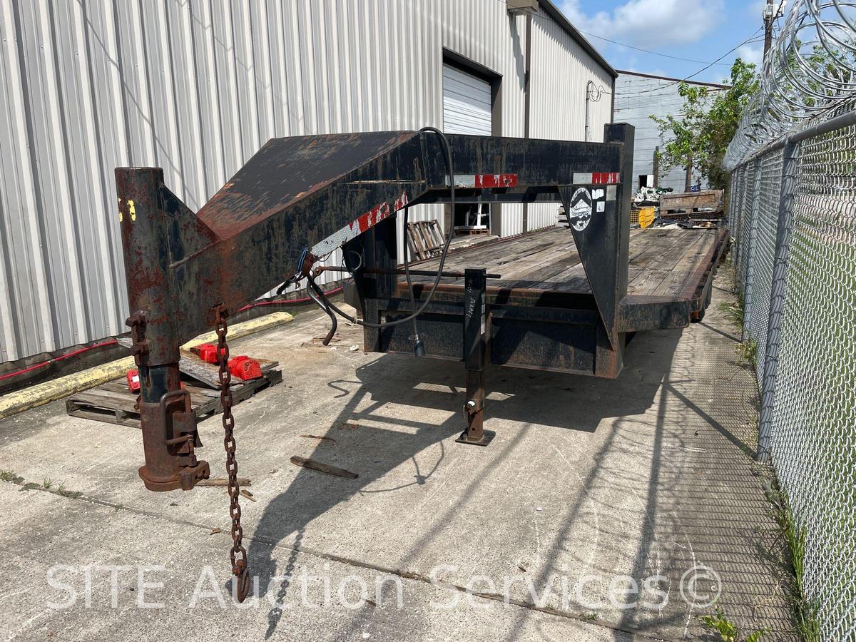 2001 Ameritrail Gooseneck Flatbed Trailer