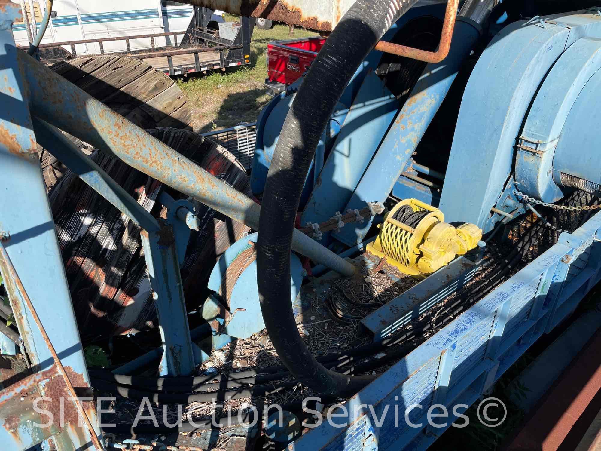 1981 Corsair Crane Carrier Workover Rig