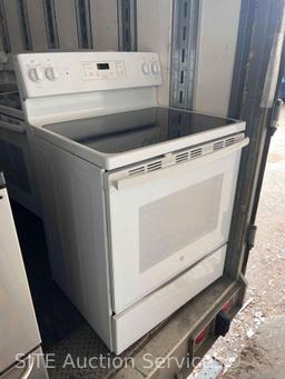 White GE Glass Top Electric Range