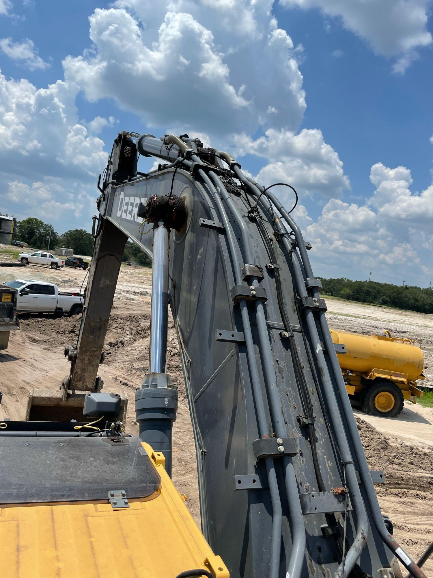 2012 John Deere 470G LC Hydraulic Excavator