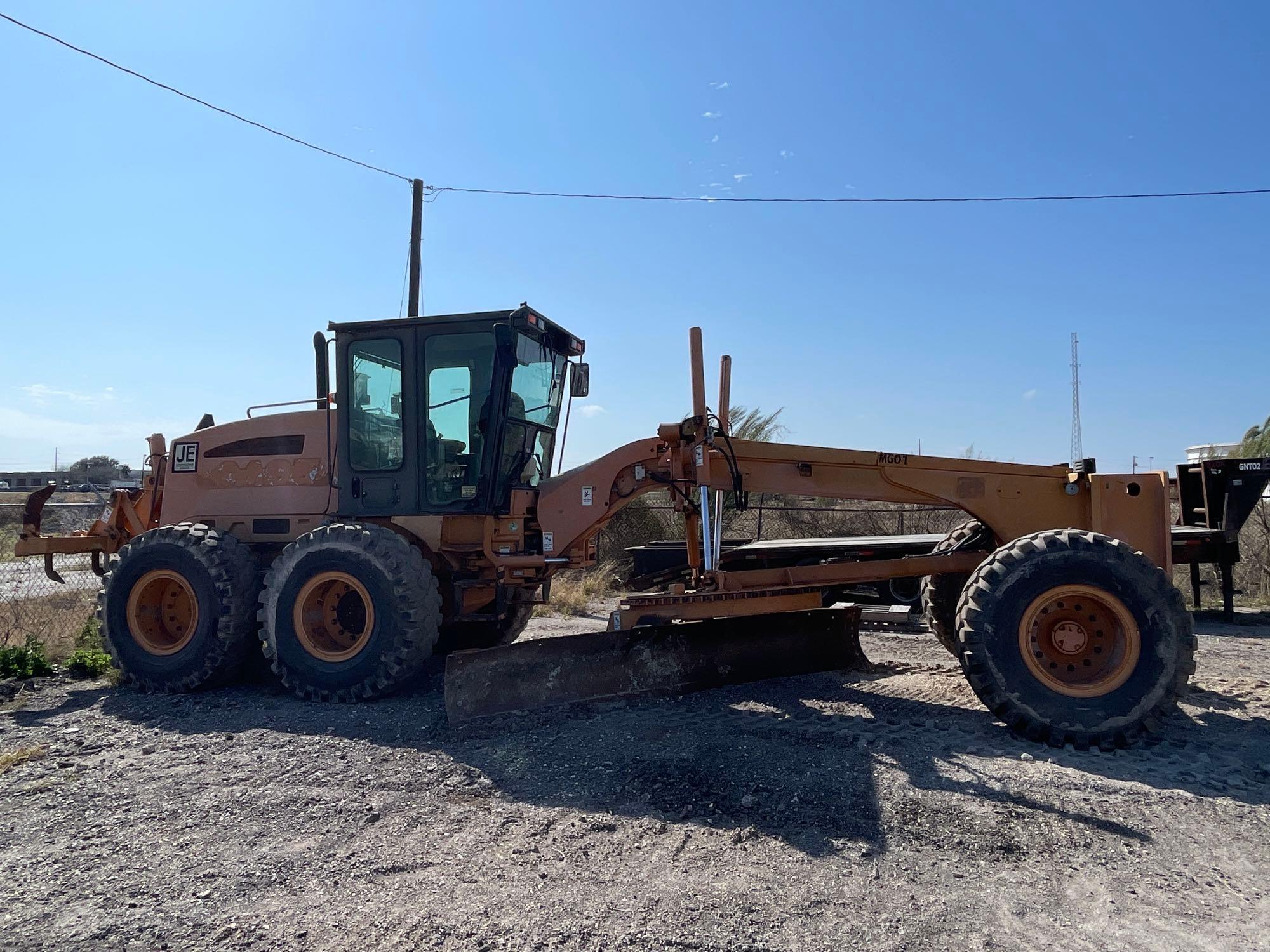 2008 Case 885 Motor Grader