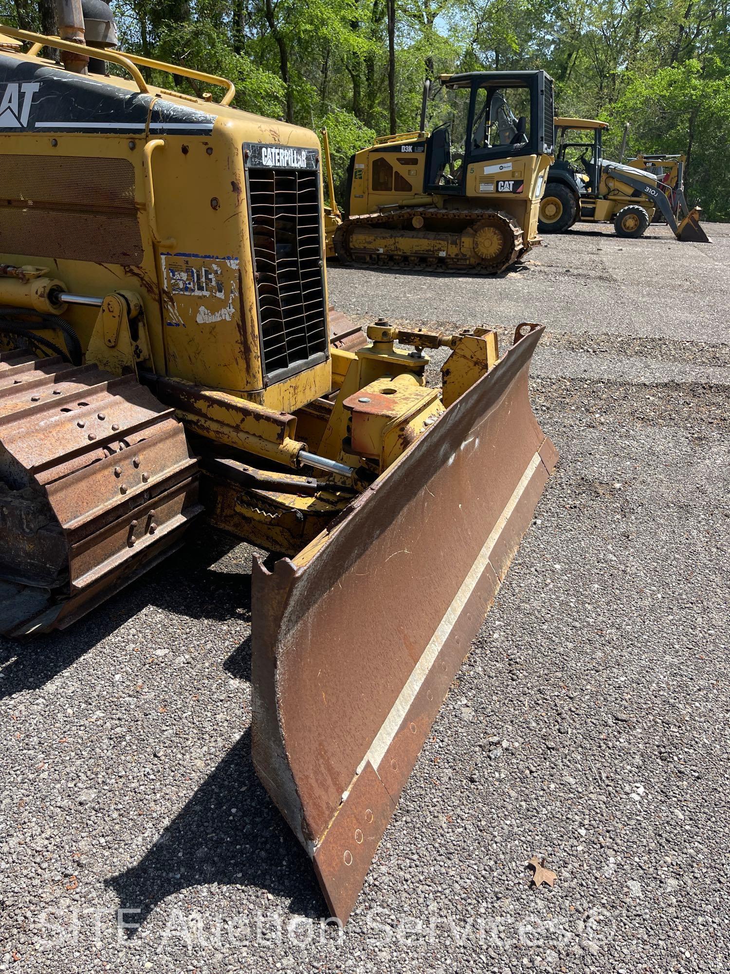 2004 CAT D3G LGP Crawler Dozer