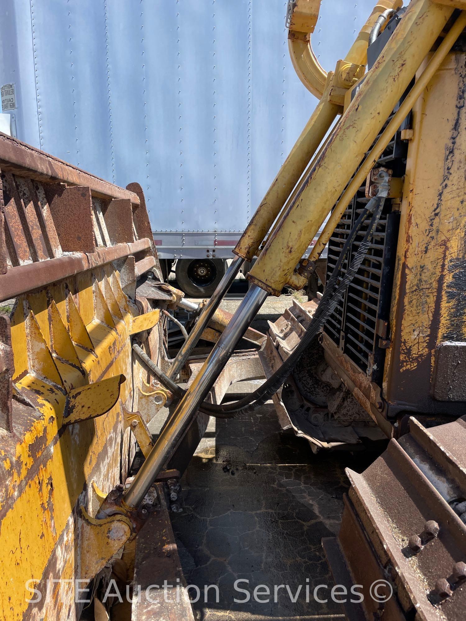 CAT D6T LGP Crawler Dozer